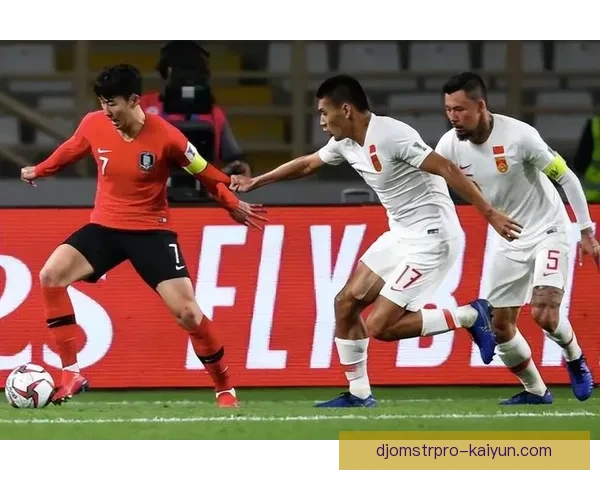 金玟哉欧战零封里程碑，展现防守实力帮助球队赢得关键胜利